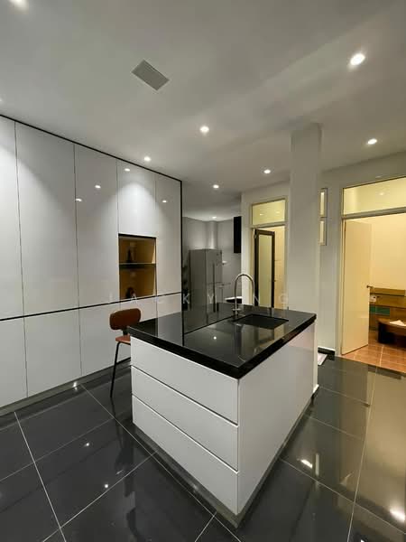 Garden Villas, Bukit Indah untuk Untuk Disewa - RM 4,900 /bulan, Apr 2026 - Kitchen - PropertyGuru.com.my