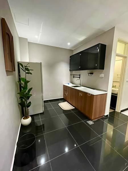 Garden Villas, Bukit Indah untuk Untuk Disewa - RM 4,900 /bulan, Apr 2026 - Kitchen - PropertyGuru.com.my