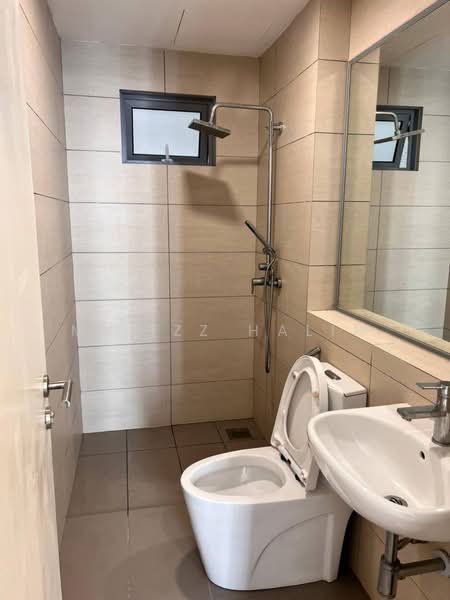 Condominium for Sale at Lakefront Residence - Mu'izz Halim - Bathroom - PropertyGuru.com.my
