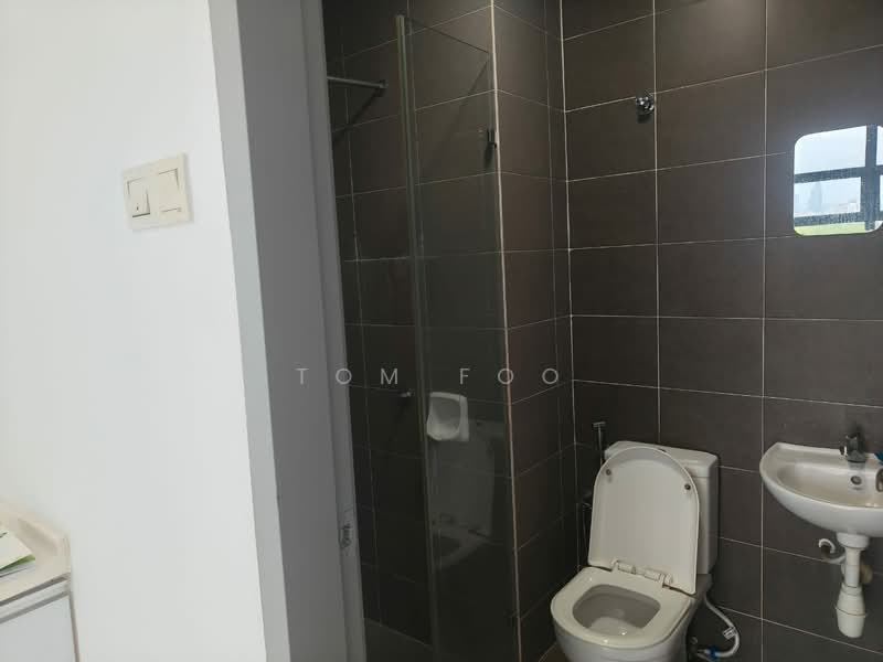 Service Residence for Rent at PJ5 Soho - Tom Foo - Bathroom - PropertyGuru.com.my