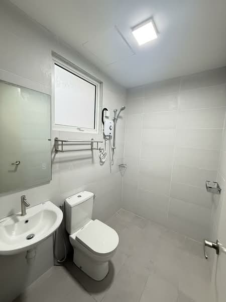 Apartment for Rent at Nadayu 801 - Stanley Sia - Bathroom - PropertyGuru.com.my