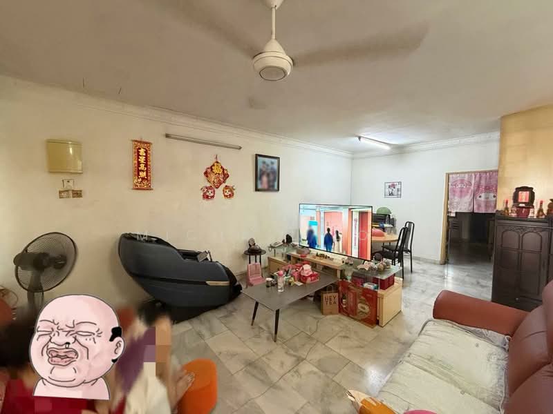 Taman Sri Putri Tamans Sris Putris untuk Untuk Dijual - RM 590,000, Apr 2026 - Living Room - PropertyGuru.com.my