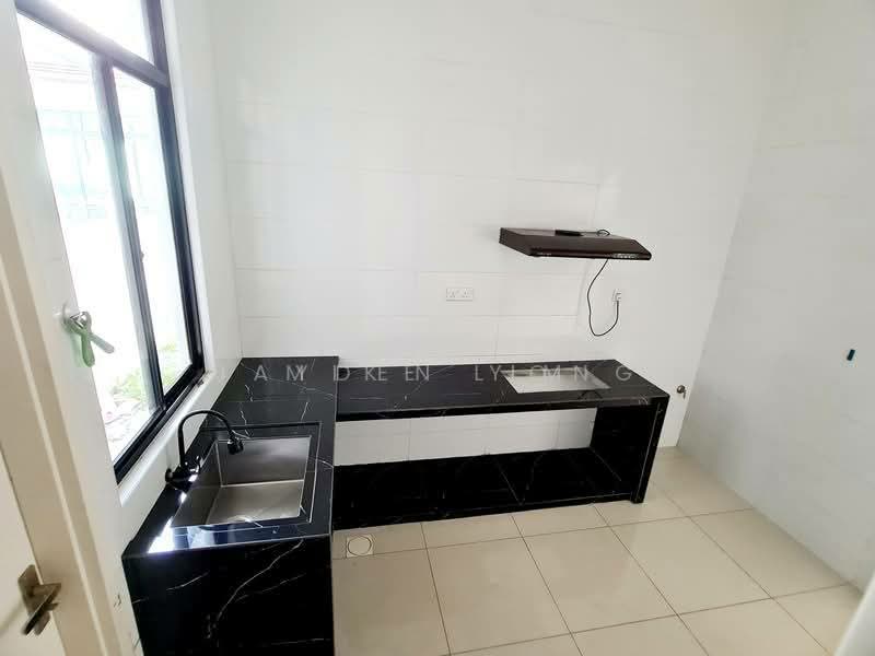 Cluster House for Rent in Eco Majestic (Semenyih) - Jayden Yong - Kitchen - PropertyGuru.com.my