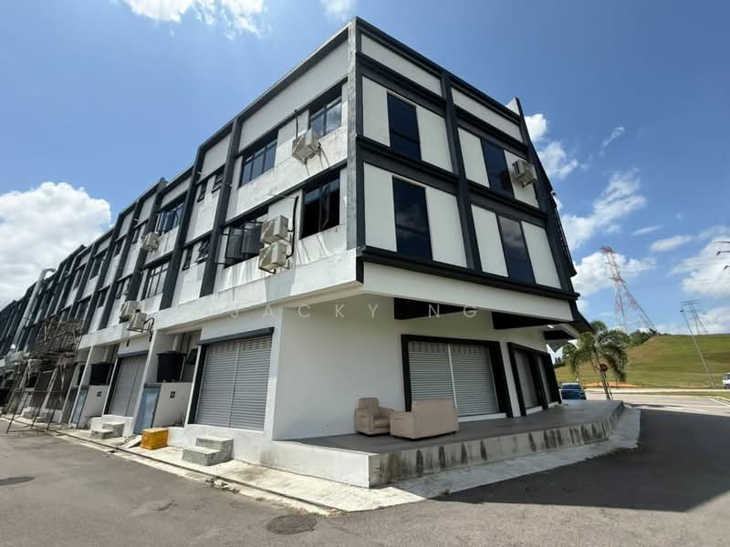 Shop / Office for Rent in Bandar Cemerlang (Ulu Tiram) - Jacky Ng - Exterior - PropertyGuru.com.my