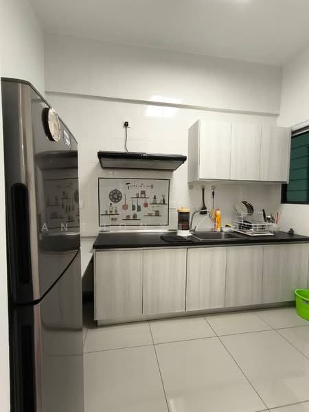 Condominium for Rent at ForestVille - Anthony Yeoh - Kitchen - PropertyGuru.com.my