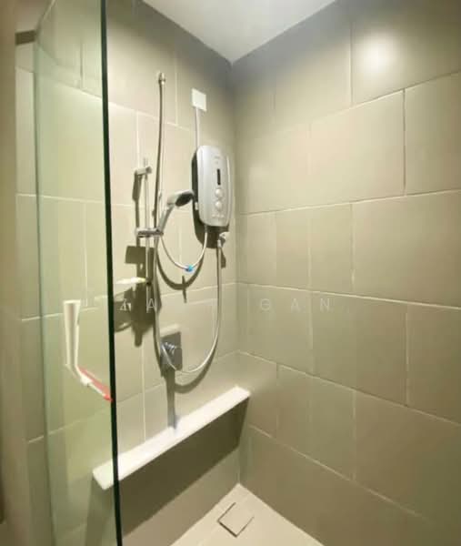 Service Residence for Sale at Paisley @ Tropicana Metropark - Zach Gan - Bathroom - PropertyGuru.com.my