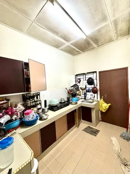 1-storey Terraced House for Sale in Taman Sierra Perdana (Masai) - Jessica Boey - Kitchen - PropertyGuru.com.my