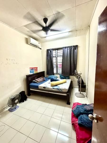 1-storey Terraced House for Sale in Taman Sierra Perdana (Masai) - Jessica Boey - Bedroom - PropertyGuru.com.my