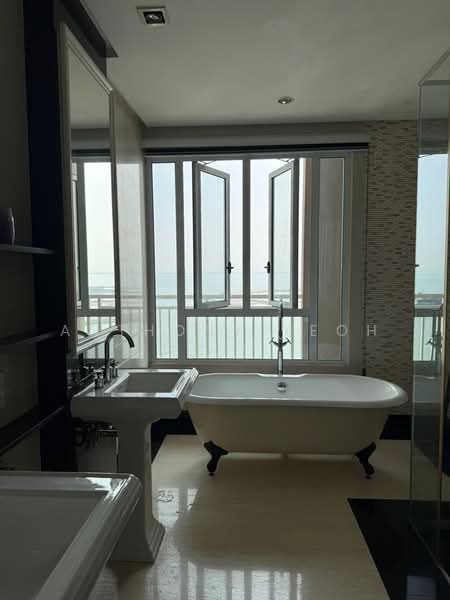 Condominium for Rent at Andaman @ Quayside - Anthony Yeoh - Bathroom - PropertyGuru.com.my