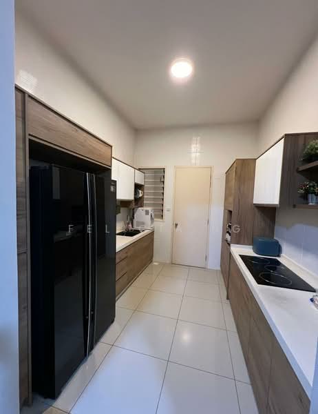 Cradleton landed for sale Jalan Eco Majesty Semenyih untuk Untuk Dijual - RM 620,000, Apr 2026 - Kitchen - PropertyGuru.com.my
