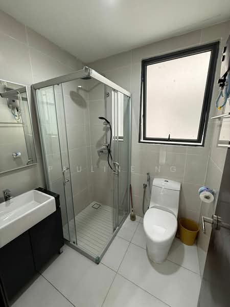 Condominium for Rent at Kings Bay @ Country Garden Danga Bay - Pauline Ng - Bathroom - PropertyGuru.com.my