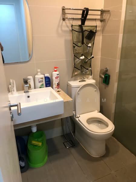 Service Residence for Rent at South View - Deon Ngaim - Bathroom - PropertyGuru.com.my