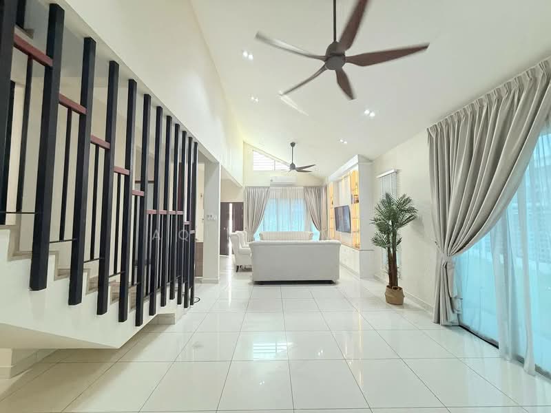 Bungalow for Sale in Puncak Bestari (Puncak Alam) - Aqil Kamal - Living Room - PropertyGuru.com.my