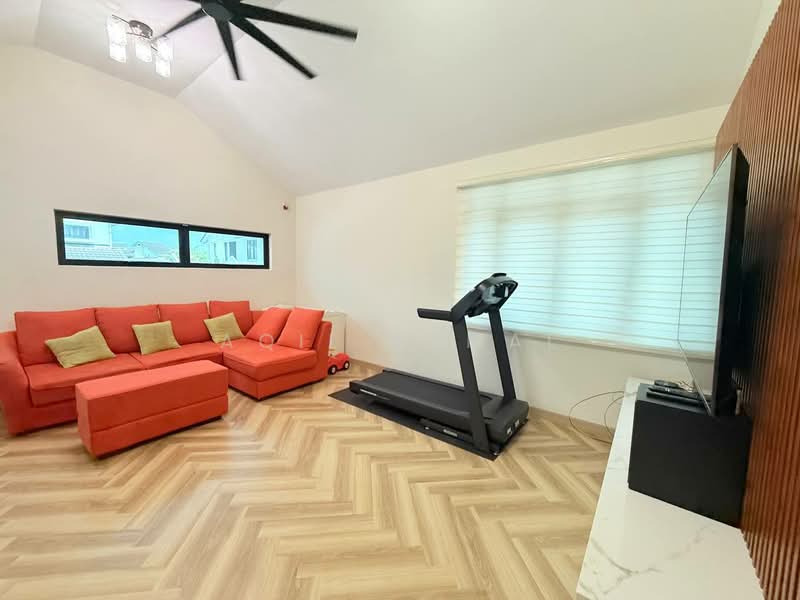 Bungalow for Sale in Puncak Bestari (Puncak Alam) - Aqil Kamal - Living Room - PropertyGuru.com.my