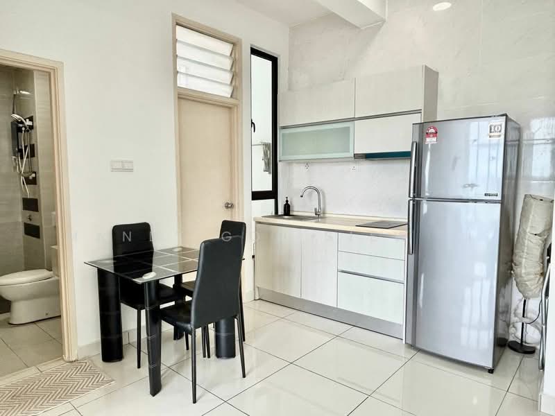 D'Summit Residences untuk Untuk Disewa - RM 1,600 /bulan, Apr 2026 - Kitchen - PropertyGuru.com.my