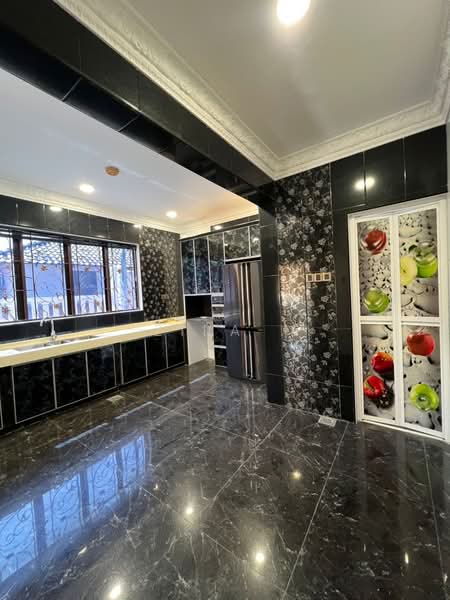 Jalan Keruing, Bukit Rinting, Masai , Johor Bahru, Johor untuk Untuk Dijual - RM 2,380,000, Apr 2026 - Kitchen - PropertyGuru.com.my