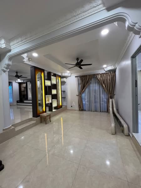 Jalan Keruing, Bukit Rinting, Masai , Johor Bahru, Johor untuk Untuk Dijual - RM 2,380,000, Apr 2026 - Living Room - PropertyGuru.com.my