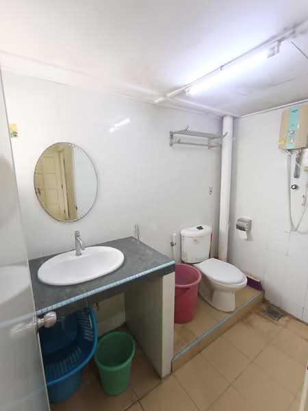 Condominium for Sale at La Villas Condominium - Marcus Chye - Bathroom - PropertyGuru.com.my