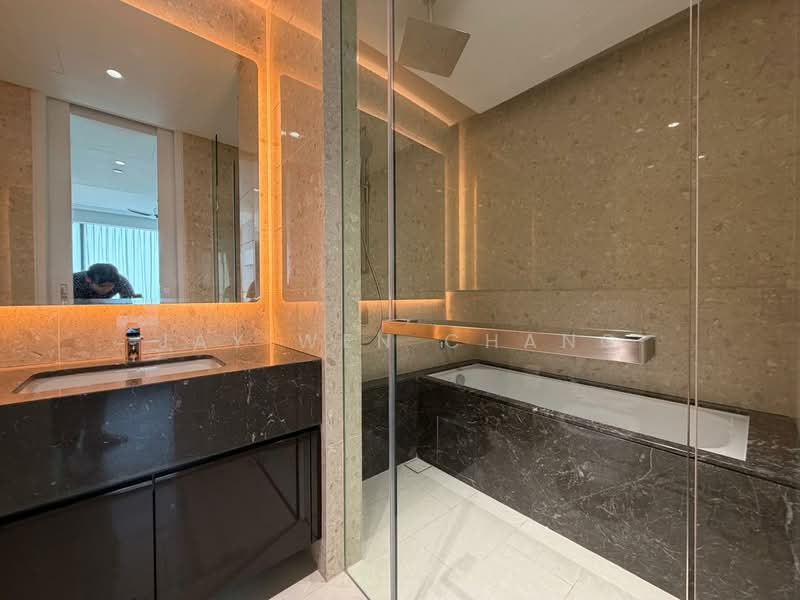 Servis Apartment untuk Disewa di Pavilion Damansara Heights - Jay Wen Chang - Bathroom - PropertyGuru.com.my