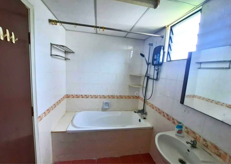 Apartment for Rent at Parkview Towers - Clifton Chee - Bathroom - PropertyGuru.com.my