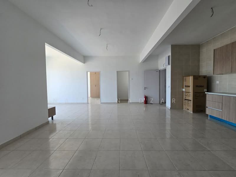 Residensi Adelia 4 untuk Untuk Dijual - RM 360,000, Apr 2026 - Living Room - PropertyGuru.com.my