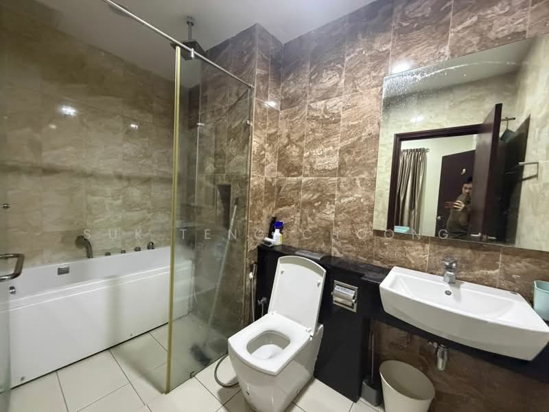 Service Residence for Rent at Paragon Suites @ CIQ - Suk Teng Choong - Bathroom - PropertyGuru.com.my