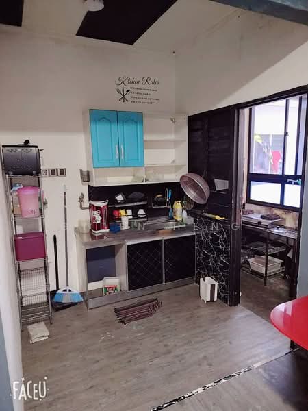 Untuk Dijual - Flat Taman Pelangi Indah