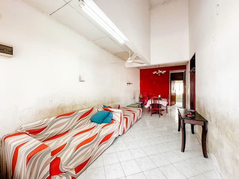 Taman Semenyih Indah untuk Untuk Dijual - RM 330,000, Apr 2026 - Living Room - PropertyGuru.com.my