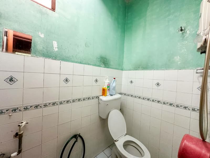 Taman Semenyih Indah untuk Untuk Dijual - RM 330,000, Apr 2026 - Bathroom - PropertyGuru.com.my