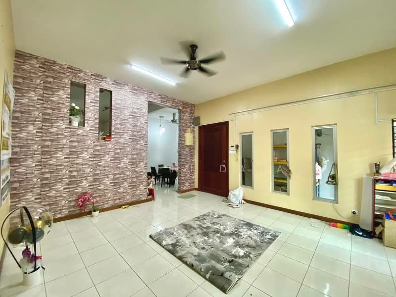 Alam Sari untuk Untuk Dijual - RM 650,000, Apr 2026 - Living Room - PropertyGuru.com.my