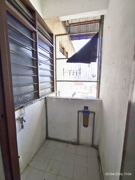 Pangsapuri untuk Dijual di Taman Mewah - Michael Khng - Balcony - PropertyGuru.com.my