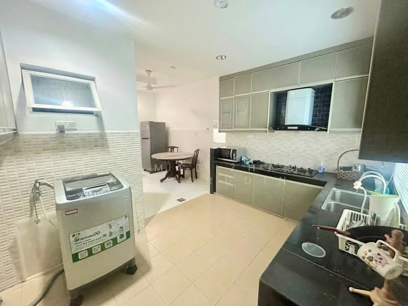 2-storey Terraced House for Sale in Bandar Teknologi Kajang (Kajang) - Muhammad Zhariff Nasharudin - Kitchen - PropertyGuru.com.my