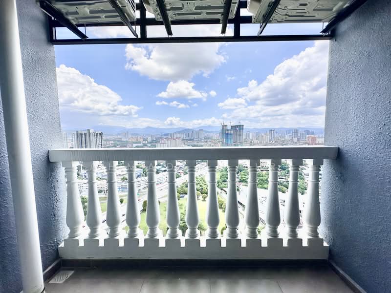 Servis Apartment untuk Disewa di Tuan 2egacy - Ahmad Khairi - Balcony - PropertyGuru.com.my