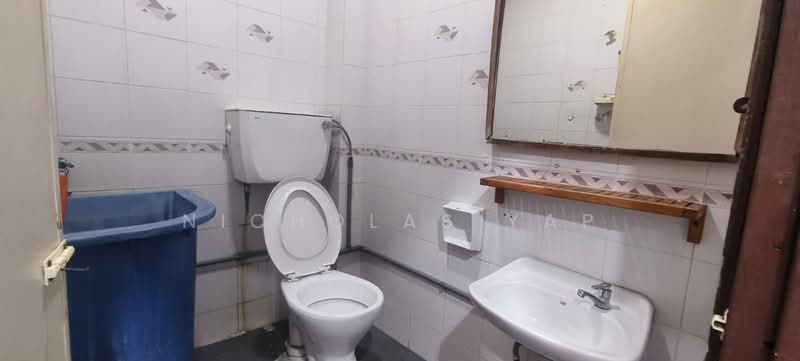2-storey Terraced House for Sale in Bandar Tasik Selatan (Kuala Lumpur) - Nicholas Yap - Bathroom - PropertyGuru.com.my