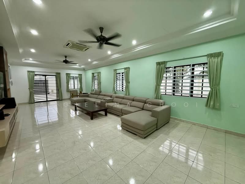 Rumah Banglo untuk Disewa di Bandar Baru Sri Klebang (Chemor) - Angielina Chooi - Living Room - PropertyGuru.com.my