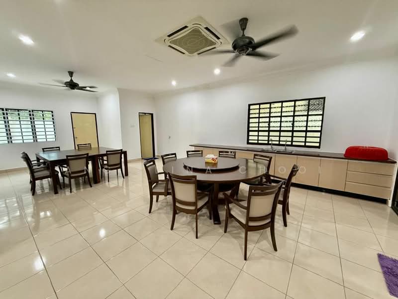 Rumah Banglo untuk Disewa di Bandar Baru Sri Klebang (Chemor) - Angielina Chooi - Dining Room - PropertyGuru.com.my