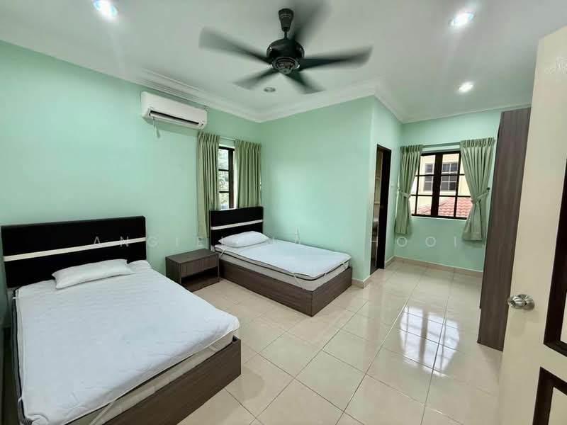 Bungalow for Rent in Ipoh (Perak) - Angielina Chooi - Bedroom - PropertyGuru.com.my