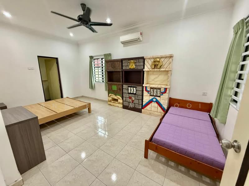 Rumah Banglo untuk Disewa di Bandar Baru Sri Klebang (Chemor) - Angielina Chooi - Bedroom - PropertyGuru.com.my