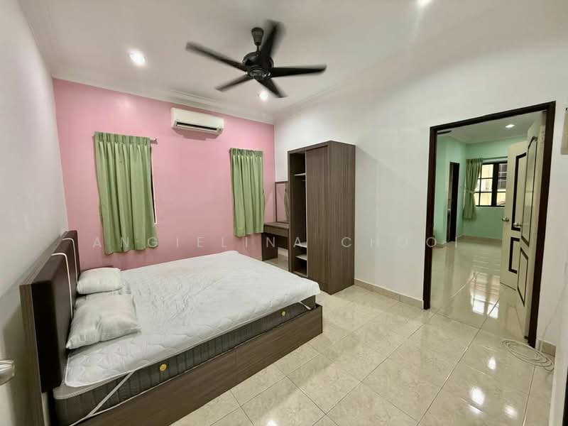 Rumah Banglo untuk Disewa di Bandar Baru Sri Klebang (Chemor) - Angielina Chooi - Bedroom - PropertyGuru.com.my