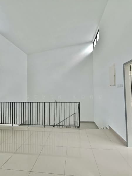 Rumah Teres 2 Tingkat untuk Dijual di Taman Molek (Johor Bahru) - Seven Kong - Interior - PropertyGuru.com.my