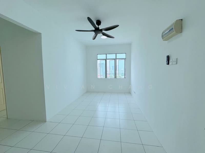 Taman Pelangi Indah untuk Untuk Dijual - RM 338,000, Apr 2026 - Living Room - PropertyGuru.com.my