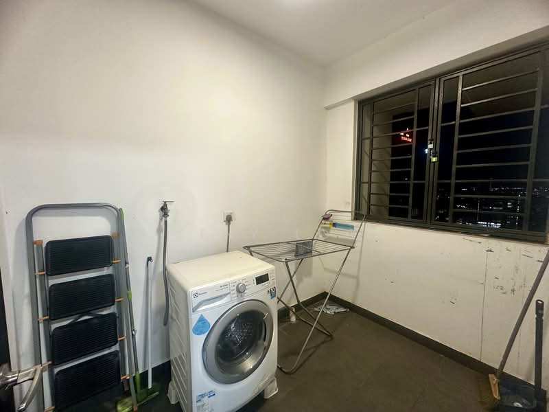 Setia Sky 88 untuk Untuk Disewa - RM 3,500 /bulan, Apr 2026 - Balcony - PropertyGuru.com.my