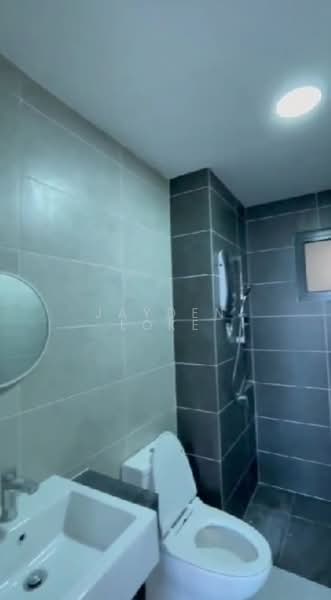 Servis Apartment untuk Disewa di M Oscar - Jayden Loke - Bathroom - PropertyGuru.com.my