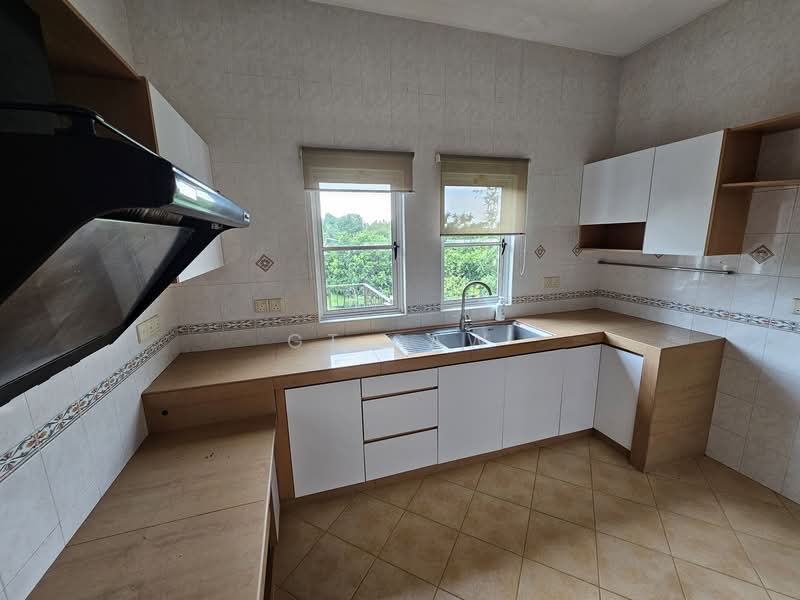 Bungalow for Rent in Bandar Baru Bangi (Selangor) - GT Saw - Kitchen - PropertyGuru.com.my