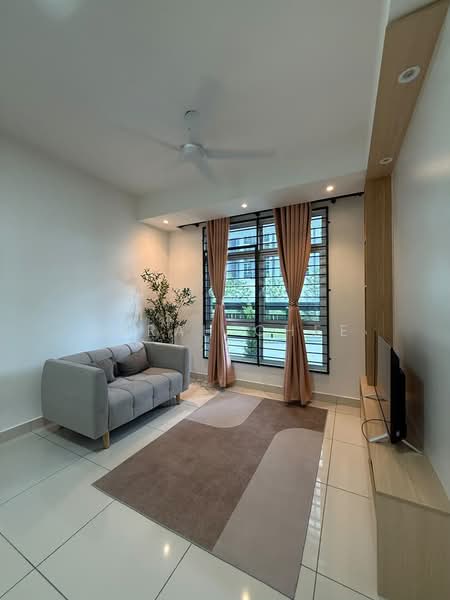 Servis Apartment untuk Disewa di MIRAI Residences - Sarah Chee - Living Room - PropertyGuru.com.my