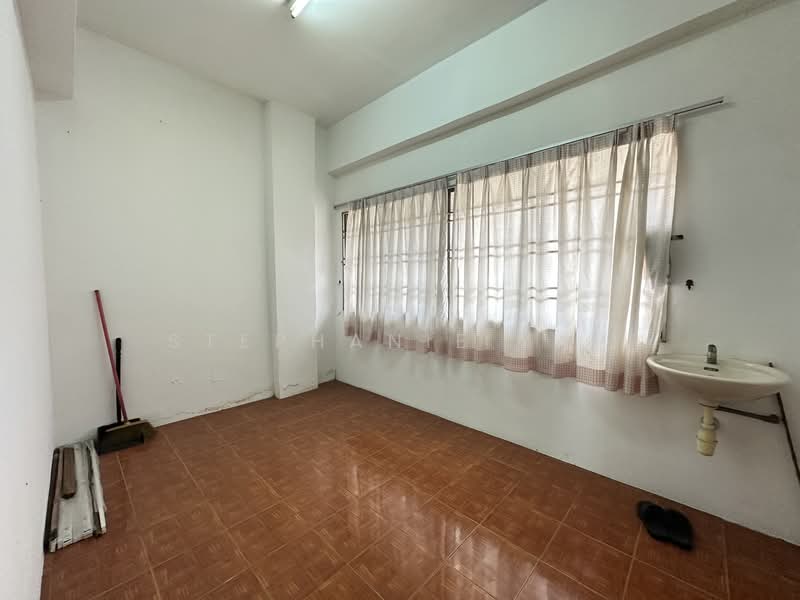 Shop / Office for Rent in Taman Bayu Perdana (Klang) - Stephanie Yap - Interior - PropertyGuru.com.my