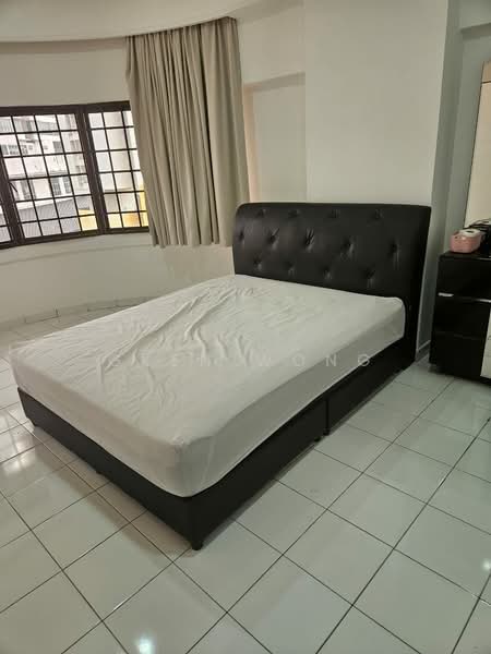 Condominium for Sale at Villa Puteri - Gken Wong - Bedroom - PropertyGuru.com.my