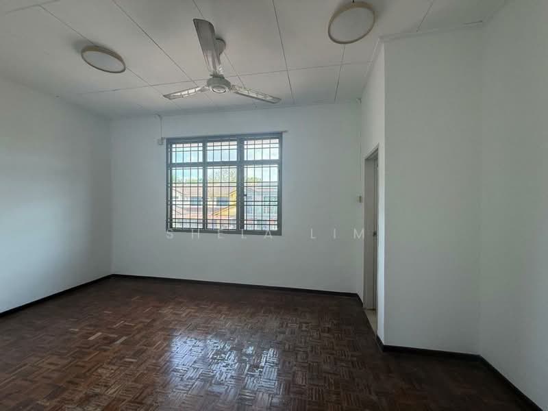 Rumah Teres untuk Dijual di Johor Bahru (Johor) - Shela Lim - Living Room - PropertyGuru.com.my