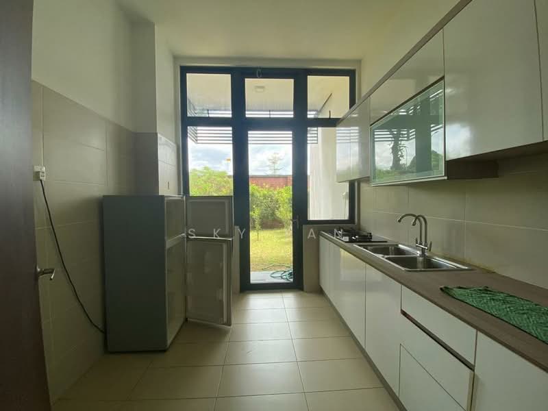 Semi-Detached House for Sale in Johor Bahru (Johor) - Sky Tan - Kitchen - PropertyGuru.com.my
