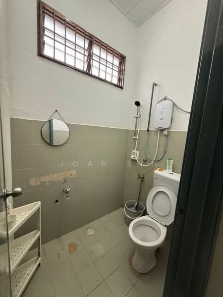 Bandar Putra untuk Untuk Dijual - RM 460,000, Apr 2026 - Bathroom - PropertyGuru.com.my